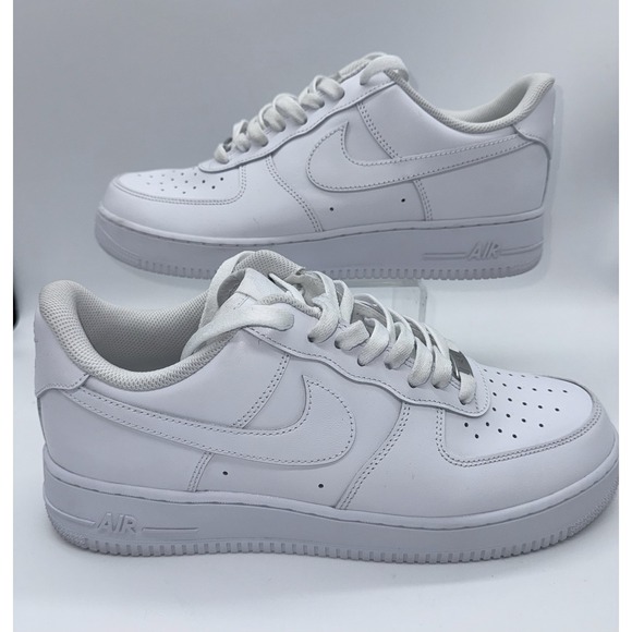NIKE AIR FORCE 1 Men's Sneakers Shoes Triple White CW2288-111 Size 11 US - Picture 3 of 8